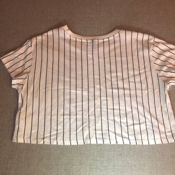 Top - Picture 2 of 3